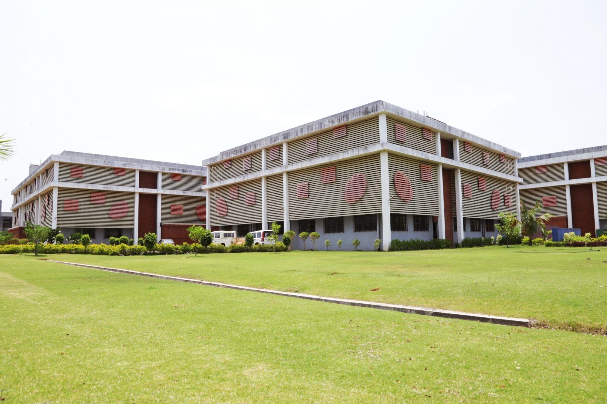 Smt. Geeta D. Tatkare Polytechnic Raigad photo_app photo 2